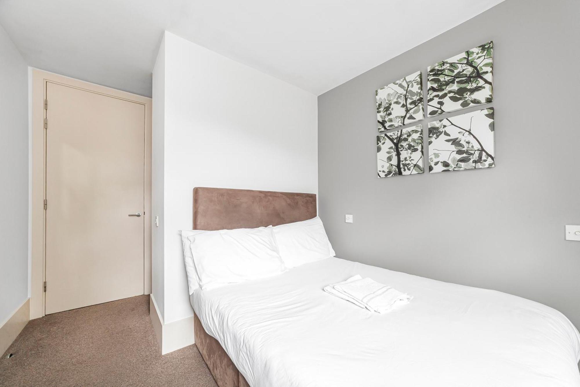 Deluxe Holborn Two Bedroom Apartment London Exterior photo